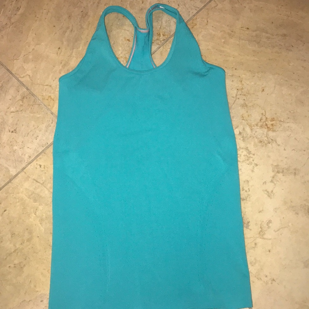 Lululemon’s Ivivva Warp to the Future Tank top